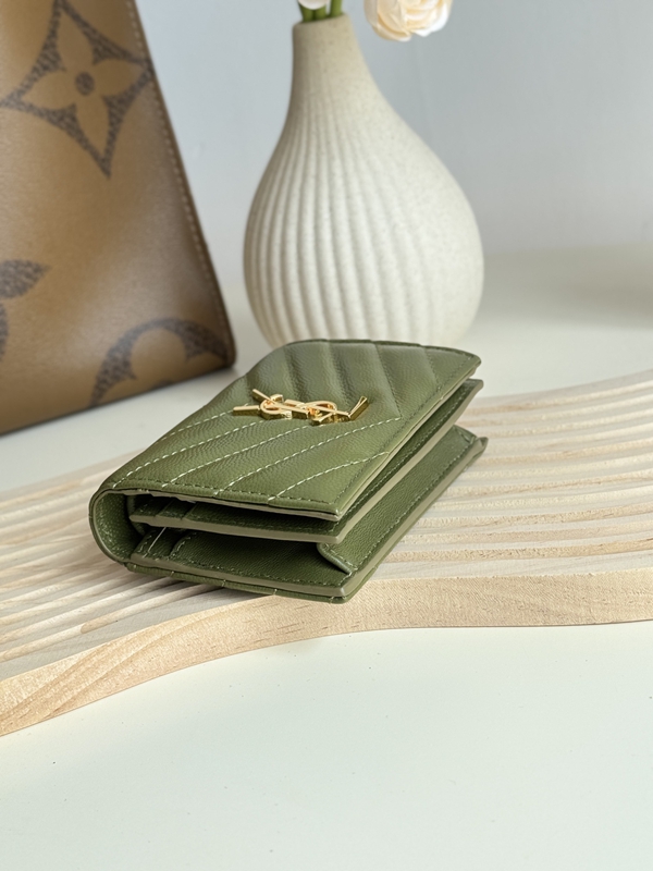 イヴサンローラン財布側面デザイン